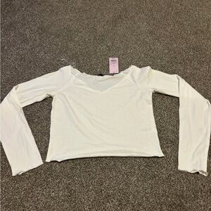 wild fable White Long-Sleeve V-Neck Top
